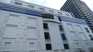 横浜といっても山下公園のそば