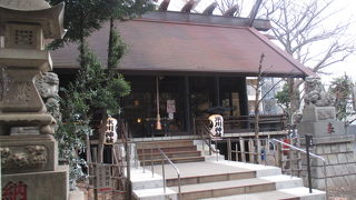 天気予報に、下駄は飛ばしことな懐かしい。