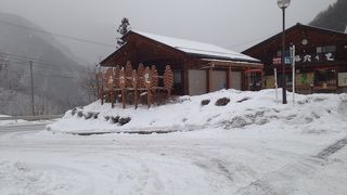 お土産を買いに