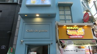 明洞駅と明洞餃子の間にあるスイート店