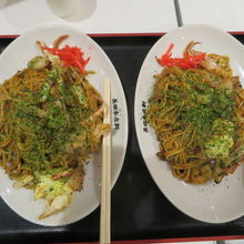 ミックス焼きそばを食べました