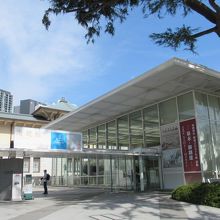 出入口 (玄関ホール)