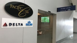 Ｔ３　エレベータを下りて左奥