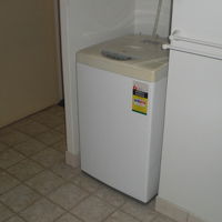 モービーズホテルの客室には、洗濯機が置いてあります。驚きです