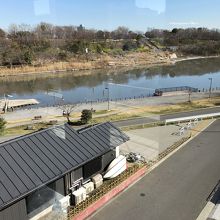 展望所から見る船番所と中川
