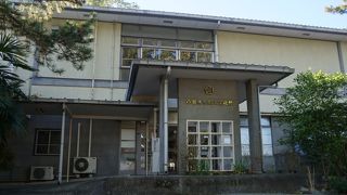 昔の生活道具類や古墳から出土した土器などまで幅広く展示