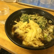 春菊天と玉ねぎ天蕎麦