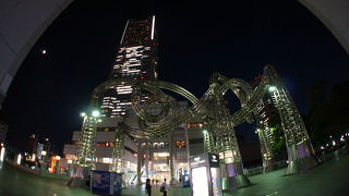 みなとみらいにある謎オブジェ