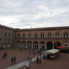 中庭も広いです