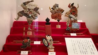 お城脇の博物館