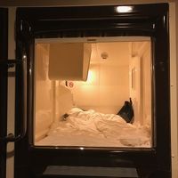 カプセル内です。宿泊後で少しみだれててすみません。