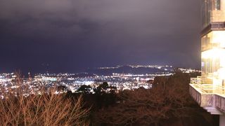 とても綺麗な夜景を楽しめます。