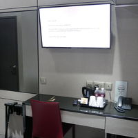 机、TV、クロゼット（ハンガー）