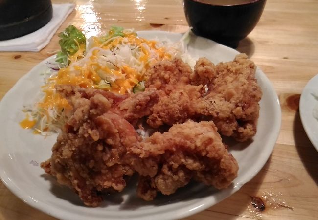 念願のからあげランチ