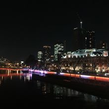 水晶橋からのぞむ鉾流橋