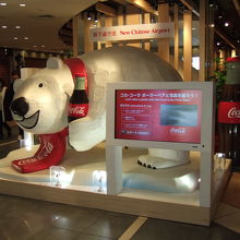 ３階にある広告用アート