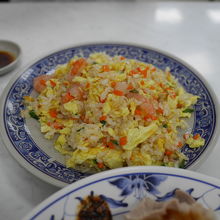 薄味のエビと卵のチャーハン