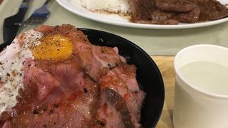 ローストビーフが美味しそう！