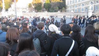 ミュージシャンのパフォーマンス会場