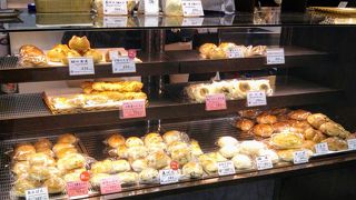 日暮里駅構内の商業施設「エキュート日暮里」