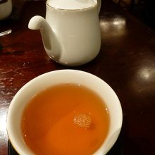 お茶がまたおいしくてほっとできます．