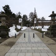 禅宗様式のような神社