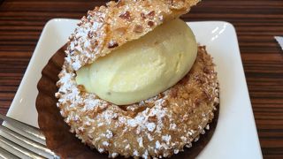 ランチはパン食べ放題