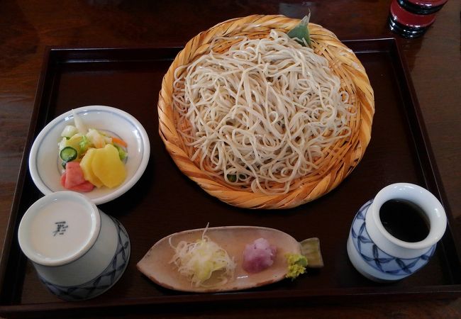 脱落サラの店主が作るこだわりの江戸蕎麦