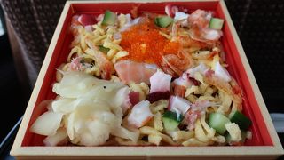 ちらし寿司弁当 ♪