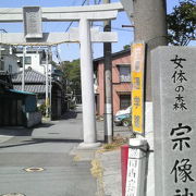 神社内の森が漁をする時の目印になっていたそうです