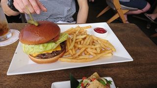 マウララニのショッピングセンターのランチでオススメ