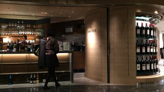 銀座でぶらぶらしてたらワインバー発見