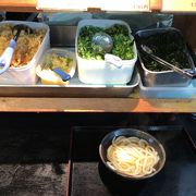 讃岐うどんのこがね製麺所、善通寺本店へ