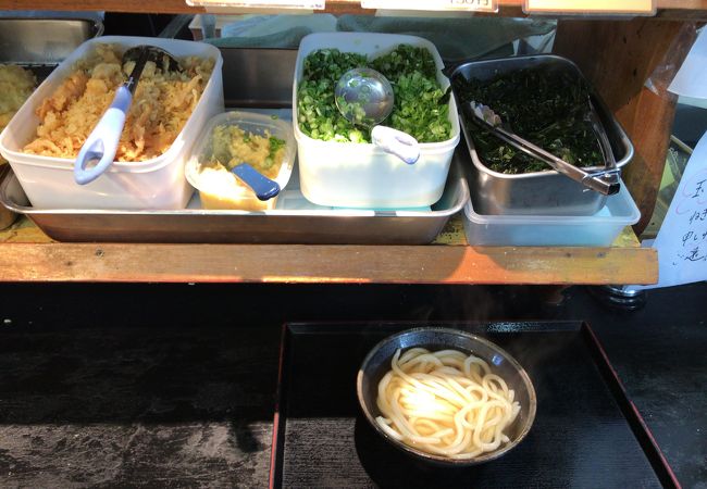 讃岐うどんのこがね製麺所、善通寺本店へ