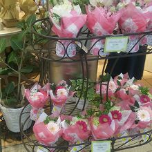 かわいいミニブーケ By ゆん Hibiya Kadan Style アトレ恵比寿店 のクチコミ フォートラベル かわいいミニブーケ By ゆん Hibiya Kadan Style アトレ恵比寿店 のクチコミ フォートラベル