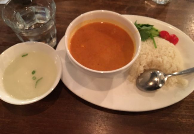 チキンライスとチキンカレー！