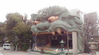 大きな獅子頭はインスタ映えします。