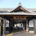 レトロ感たっぷりの杵築駅舎