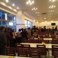 朝食、7時過ぎの行列