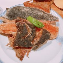 真カレイの唐揚げ