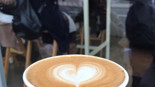 意識高い系で有名なコーヒーチェンの日本第一号店です。