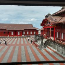 写真を撮っていい場所とダメな場所があるので注意が必要