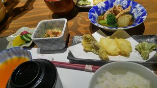 あやの食堂