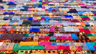 駐車場が話題のスポット