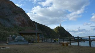 「夢をかなえるカメ」から見えますが、近くに行くには体力要りそうです。