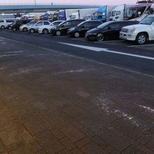 なんと融雪剤が。