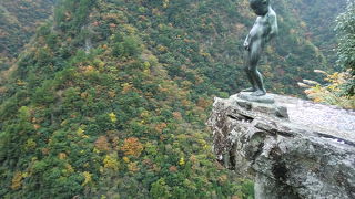 度胸試しの小便小僧