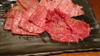 和牛焼肉KIM 白金本店