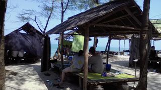 海を眺めながらシーフード