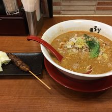 鳥皮串 ＆ 担々麺　